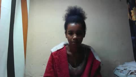 claudianne online show from September 19, 4:44 am