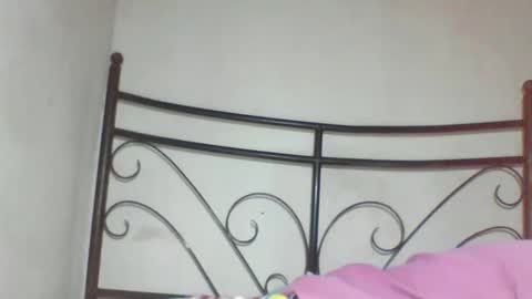 claudianne online show from April 10, 6:41 am