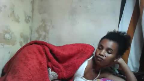 claudianne online show from October 28, 7:25 am