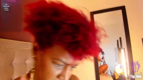 Snapshot of claudyowen chatting on October 1, 8:47 pm Anastasia Owen online show from October 1, 8:47 pm