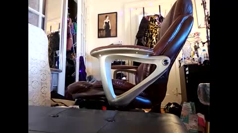 Clementine Muffin online show from January 7, 10:41 pm