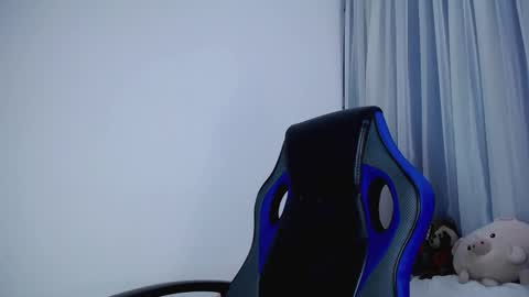  Nicol  online show from October 21, 2:48 am