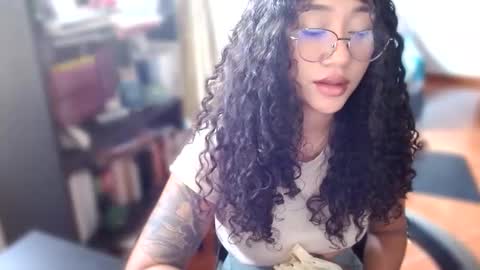 Clitia online show from May 11, 8:28 pm