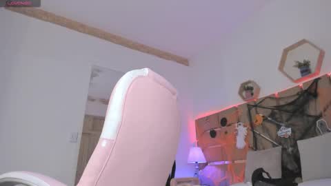 Cloe Online de 600 a 1400 online show from October 29, 11:36 am