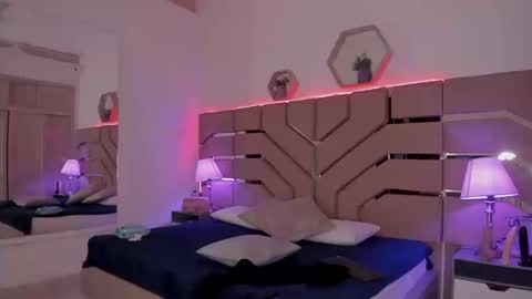 Cloe Online de 600 a 1400 online show from September 25, 1:10 pm