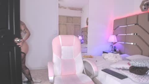 Cloe Online de 600 a 1400 online show from February 1, 9:51 pm