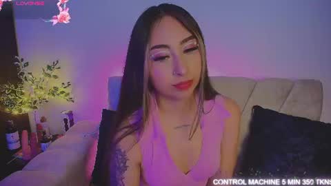 cloe_martinezz_ online show from July 12, 5:30 am
