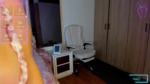 Snapshot of cloeecoopererer chatting on October 4, 12:33 pm cloeecoopererer online show from October 4, 12:33 pm