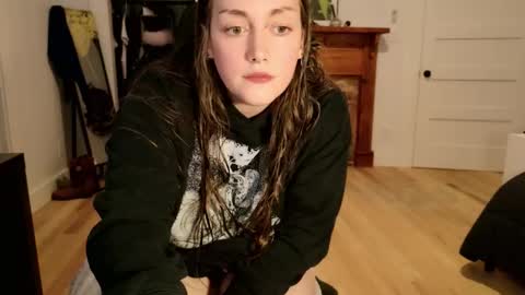 Clover online show from October 23, 8:31 am