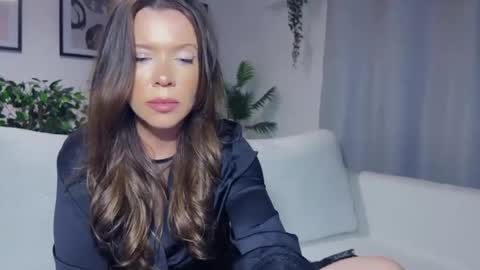 Hellen online show from February 8, 11:24 pm