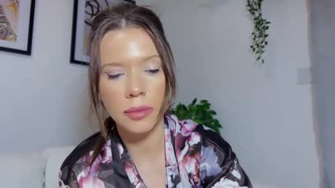 Hellen online show from February 6, 12:54 am