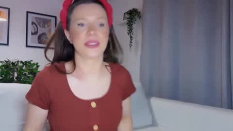 Hellen online show from February 13, 12:02 am