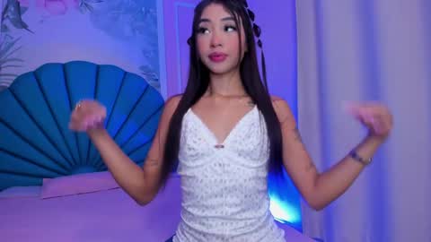 Snapshot of cloy_baby chatting on February 7, 11:23 am Eilyn online show from February 7, 11:23 am