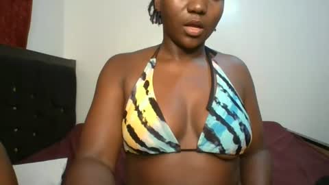 coco_pendo online show from July 4, 7:59 am