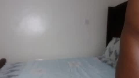 Snapshot of cocoa_devine chatting on October 11, 11:14 am cocoa_devine online show from October 11, 11:14 am