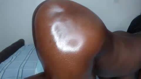 Snapshot of cocoa_devine chatting on September 30, 11:38 am cocoa_devine online show from September 30, 11:38 am