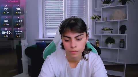 Olivia online show from October 30, 8:05 am