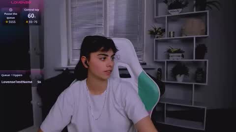 Olivia online show from November 3, 8:40 am