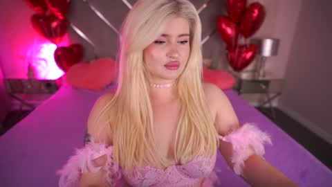 Snapshot of cocosecretss chatting on February 13, 7:35 am onlyfans amyleyy online show from February 13, 7:35 am