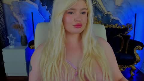 Snapshot of cocosecretss chatting on December 6, 7:32 am onlyfans amyleyy online show from December 6, 7:32 am