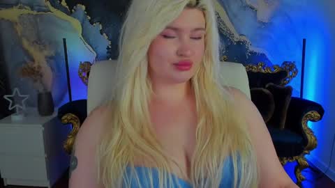 Snapshot of cocosecretss chatting on December 3, 8:03 am onlyfans amyleyy online show from December 3, 8:03 am