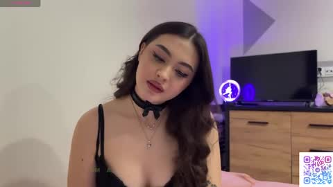 Yumi online show from March 2, 7:31 pm