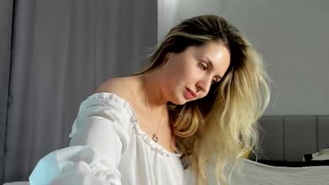 coldcherryeclipse online show from September 25, 8:06 pm