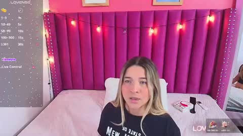  MEGAN  online show from December 31, 5:51 pm