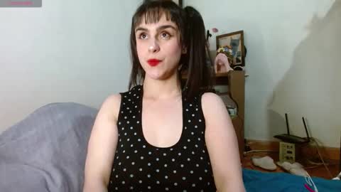 Collette online show from October 19, 10:34 pm