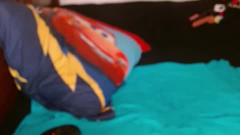 Snapshot of comicalcara chatting on September 25, 10:36 am Cara online show from September 25, 10:36 am