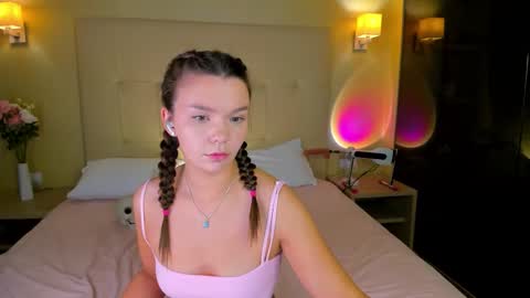 completee_fool online show from October 21, 2:37 am