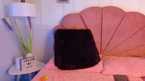 conejita_420_ online show from October 4, 11:31 pm