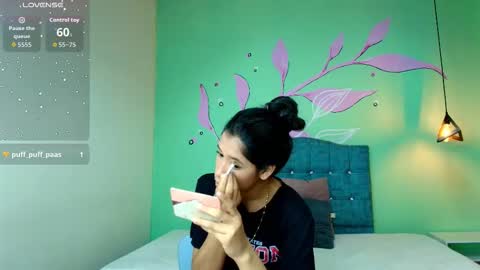 Snapshot of connie_bell chatting on October 17, 8:56 pm C O N N I E online show from October 17, 8:56 pm