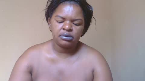 Snapshot of conny685249 chatting on February 8, 6:22 am conny online show from February 8, 6:22 am