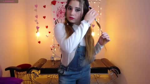 Snapshot of cony__ chatting on February 10, 1:01 pm cony online show from February 10, 1:01 pm