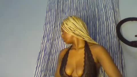 Snapshot of cookiejah chatting on January 2, 6:56 pm cookie jar online show from January 2, 6:56 pm