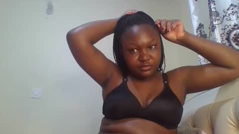 Snapshot of coolgirl001 chatting on October 16, 7:27 pm coolgirl001 online show from October 16, 7:27 pm