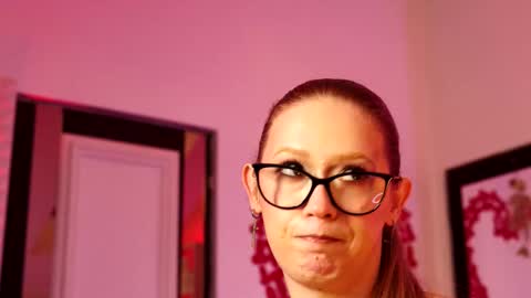 Ginger The Cringer online show from October 16, 8:50 am