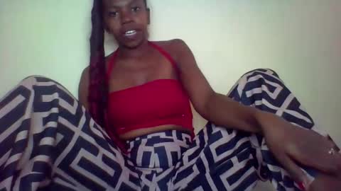 coquine_lara online show from April 19, 11:32 am