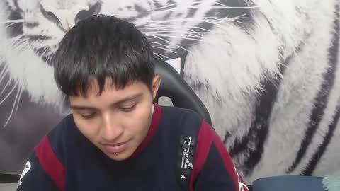 Cora online show from February 3, 8:57 pm