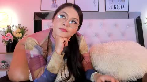 Cora  online show from October 28, 1:55 am