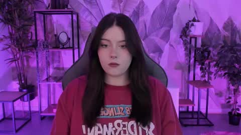 little girl who is always right or Coraline online show from October 7, 6:07 am