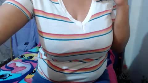 Snapshot of corinnahothotxxx chatting on September 28, 10:59 pm corinnahothotxxx online show from September 28, 10:59 pm