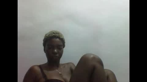 Snapshot of cornxcuntx chatting on October 31, 8:02 pm cornxcuntx online show from October 31, 8:02 pm