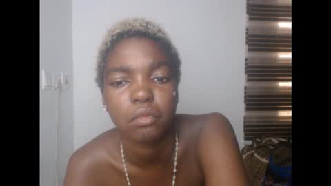 Snapshot of cornxcuntx chatting on October 14, 12:41 pm cornxcuntx online show from October 14, 12:41 pm