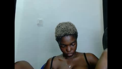 Snapshot of cornxcuntx chatting on October 29, 4:42 pm cornxcuntx online show from October 29, 4:42 pm