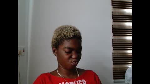 Snapshot of cornxcuntx chatting on October 21, 9:46 am cornxcuntx online show from October 21, 9:46 am