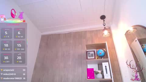 Snapshot of cortney_tayler chatting on October 28, 7:52 pm cortney tayler online show from October 28, 7:52 pm