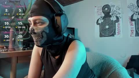 Snapshot of cos_operator chatting on September 17, 8:40 pm cos_operator online show from September 17, 8:40 pm