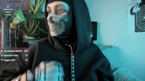 Snapshot of cos_operator chatting on September 28, 8:58 pm cos_operator online show from September 28, 8:58 pm